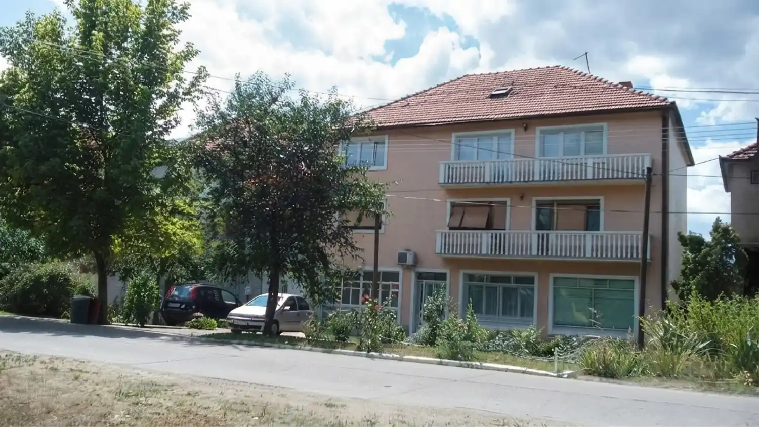 Ćane Rooms