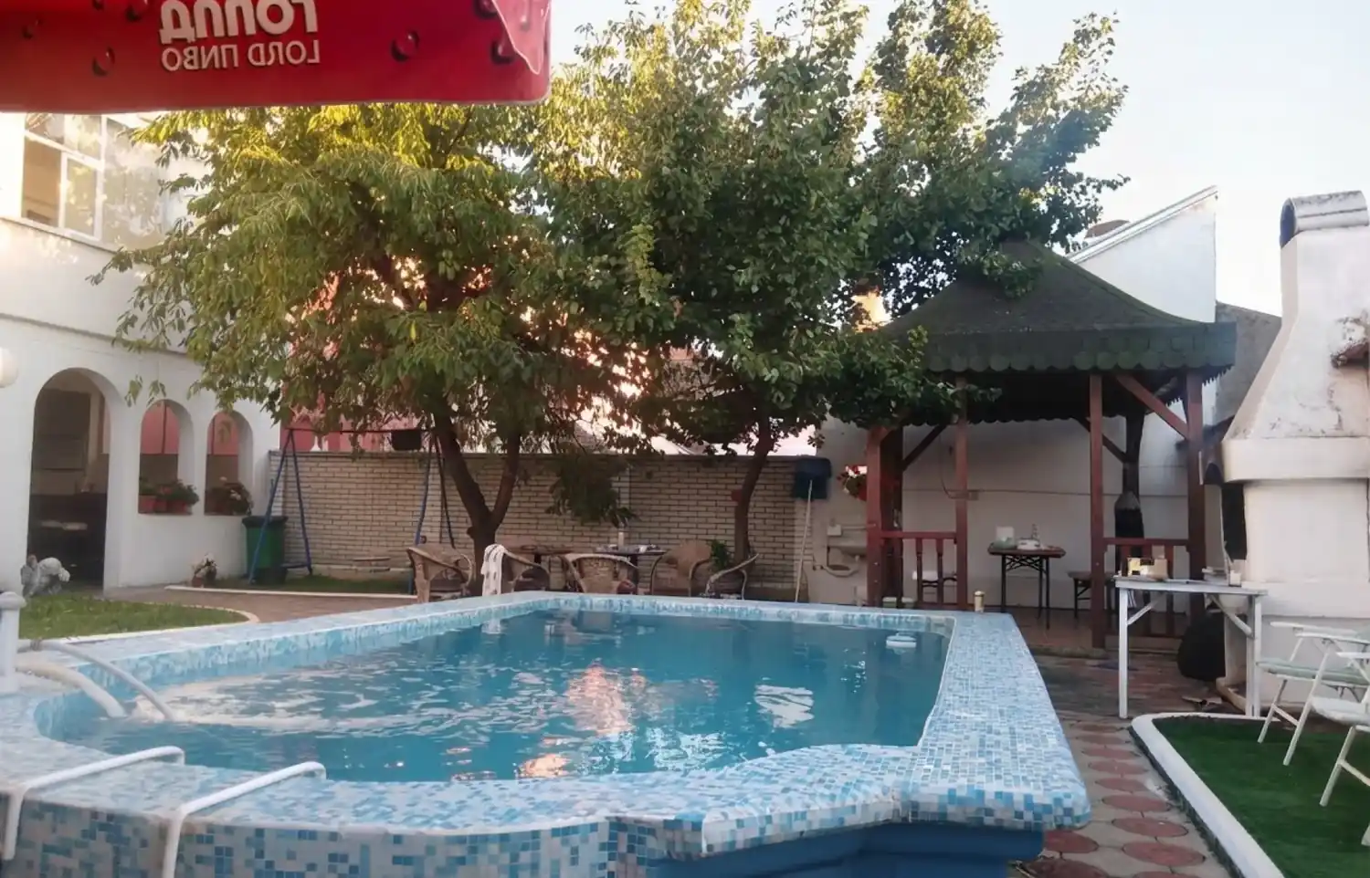 Ćane Rooms