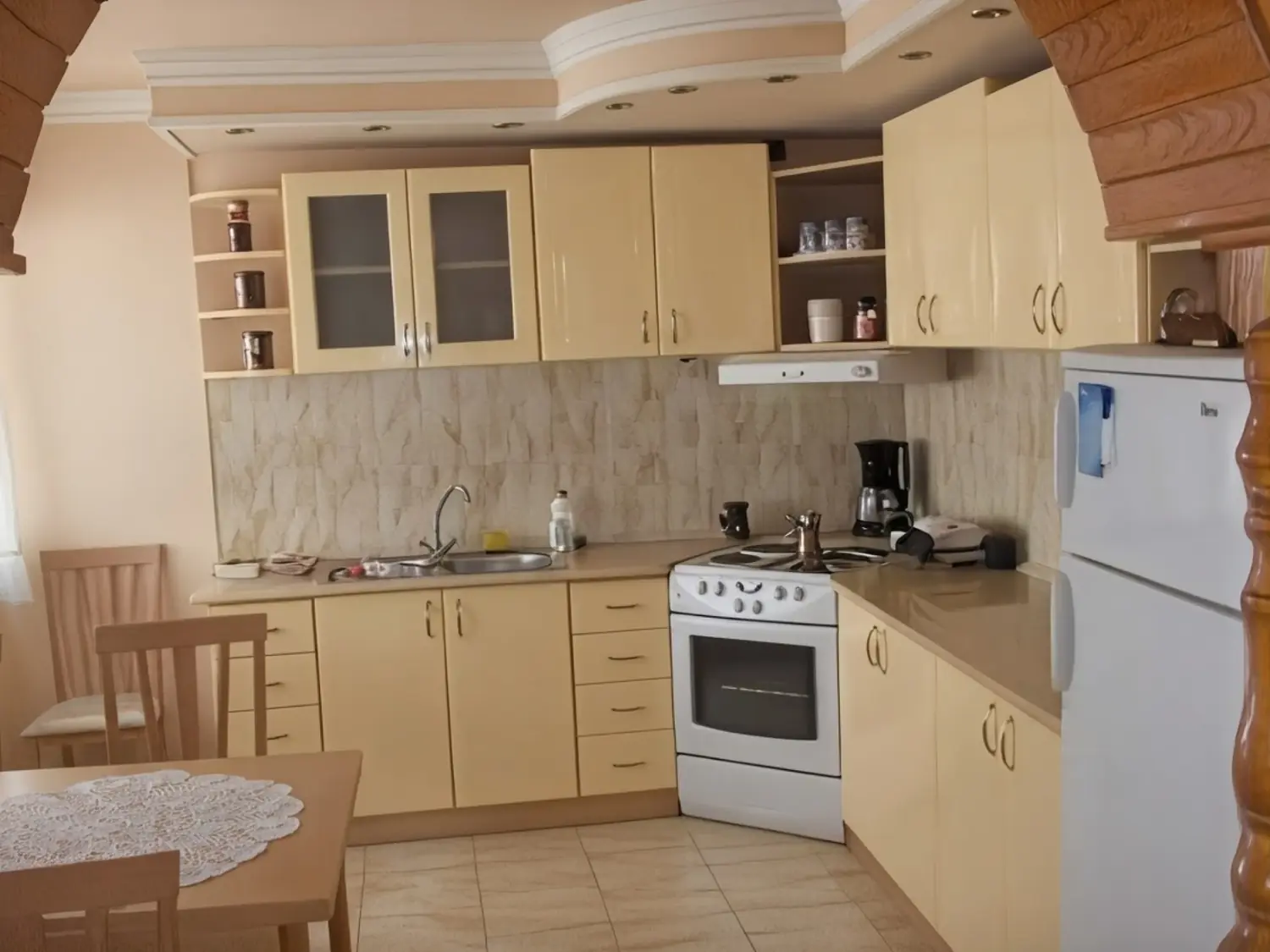 Ćane Rooms